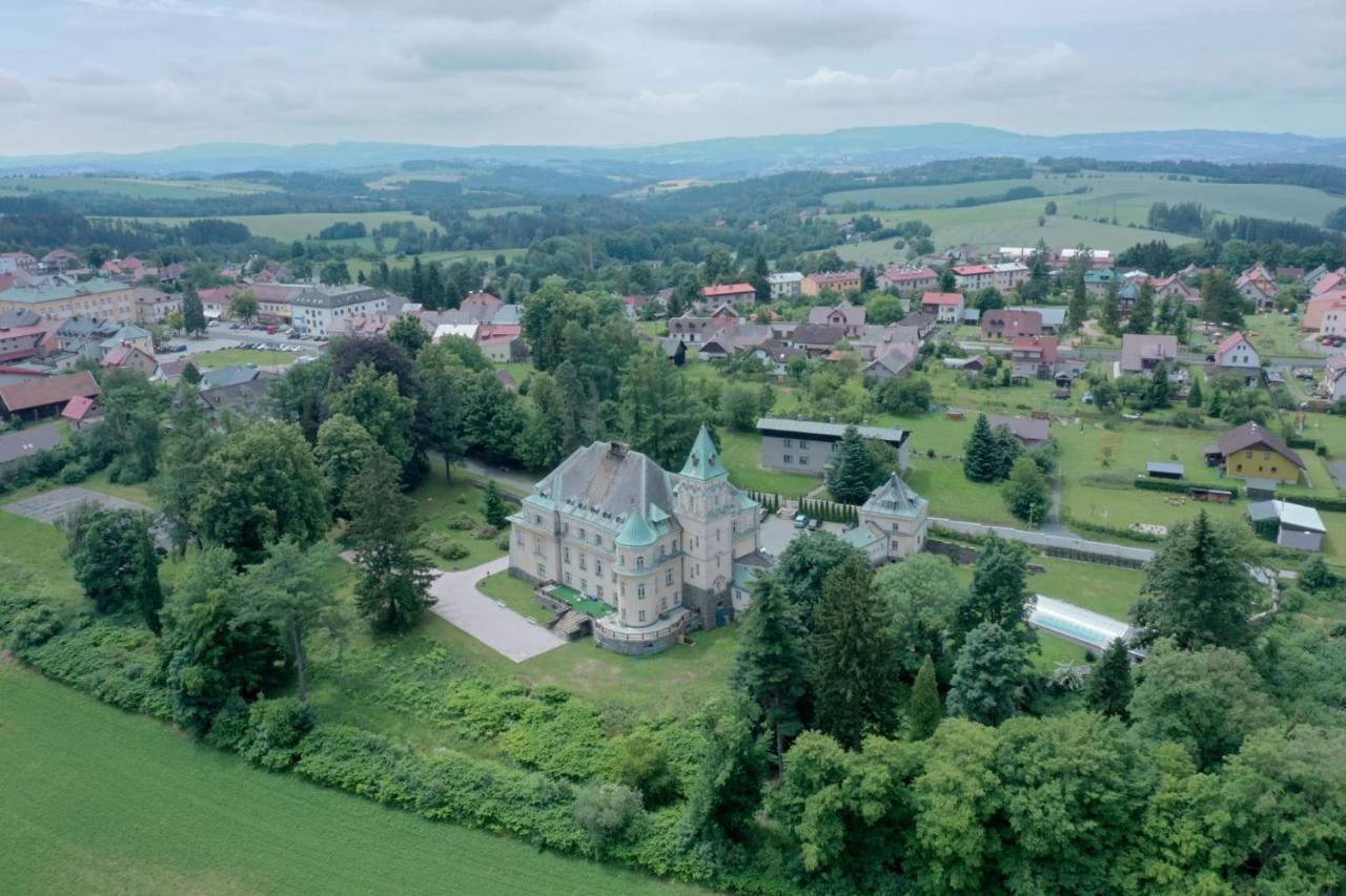 Hotel Vetrov Vysoke nad Jizerou Exterior photo
